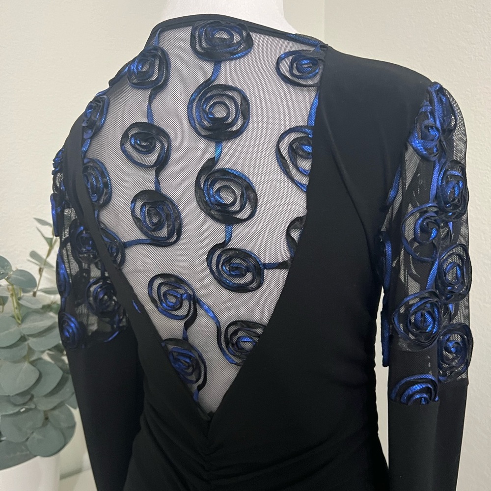 Complete Outfit, Blouse and Skirt - S/M - Picture 11 of 15